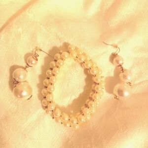 Faux pearl triple strand bracelet and large faux pearl earrings set